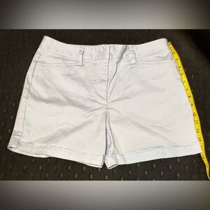 Women’s Lands End Mid Rise Chino Shorts